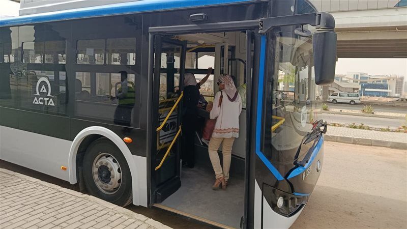 الاتوبيس