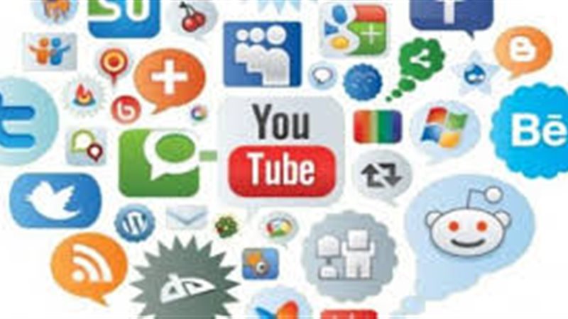 مواقع التواصل 