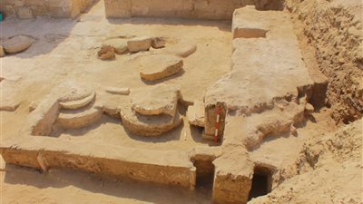 معاصر النبيذ والزيوت في العصر القبطي تروي فصلاً مثيراً من استمرارية الحياة
