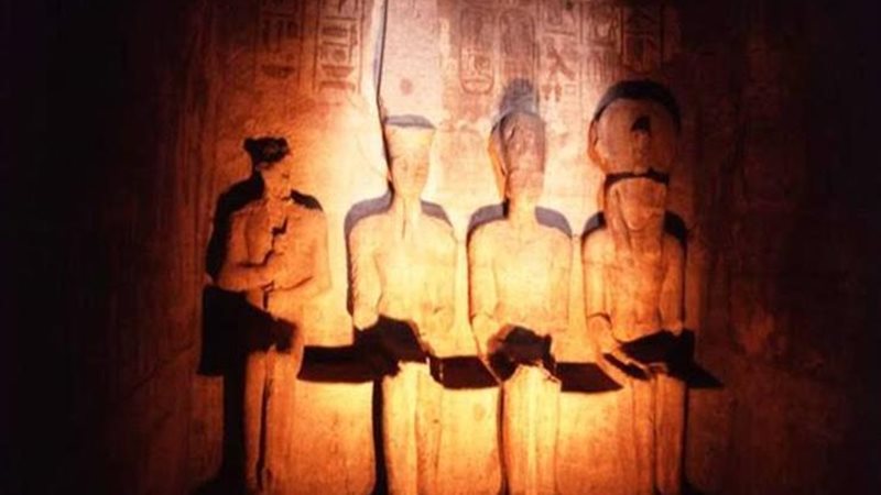 تعامد الشمس على وجه