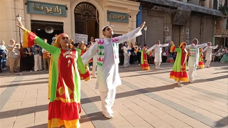 عروض شارع الفن