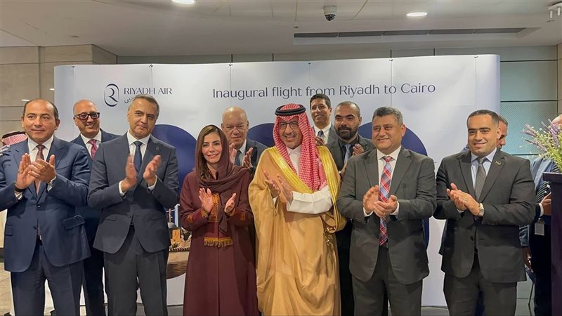 مطار القاهرة 