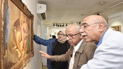 الفنون التشكيلية تفتح الذاكرة بمعرض أحمد فتح الله وتوثق مسيرته الإبداعية 