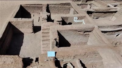 كنز الداخلة المفقود، 200 وثيقة تاريخية وعملات ذهبية تكشف أسرار حياة الواحات 