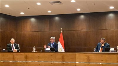 وزارة السياحة تطلق برامج تدريب تستمر 6 أشهر لرفع كفاءة العاملين