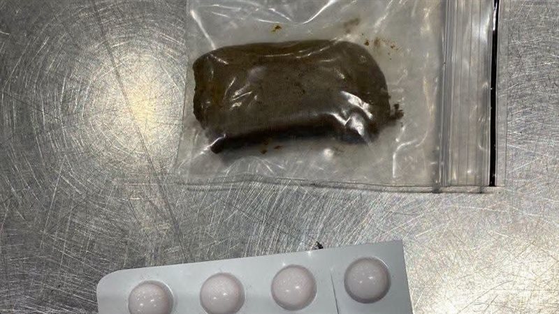 جمارك مطار القاهرة 