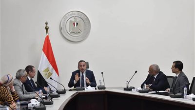 عبدالعزيز قنصوه: رقمنة شاملة وقوافل للمحافظات لتطوير الثقافة 