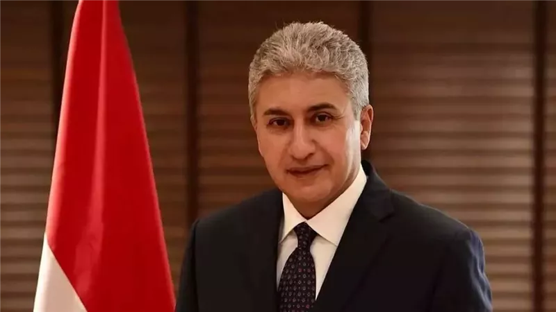 وزير السياحة 