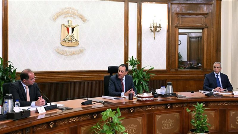 رئيس مجلس الوزراء