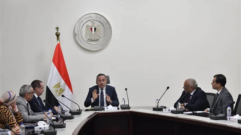 القائم بأعمال وزير