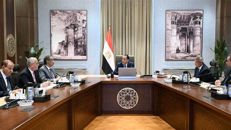 اجتماع رئيس الوزراء 