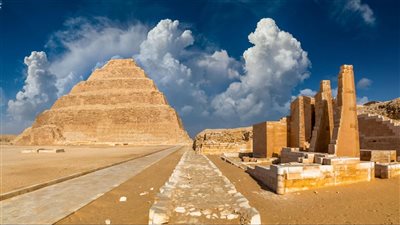 كم تبلغ تكلفة زيارة سقارة؟ كل ما يحتاج الزائر معرفته قبل الانطلاق