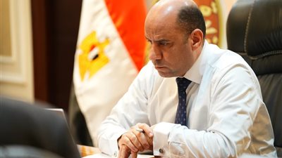 وزير العمل يوجه رسالة مهمة للشباب بشأن فرص العمل داخل وخارج مصر