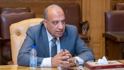 تفاصيل زيادة أسعار الكهرباء وهل ترتبط بارتفاع أسعار الوقود؟ الوزير يجيب