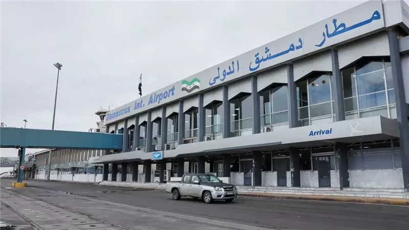 مطار دمشق الدولى