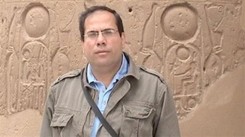 الدكتور حسين عبد