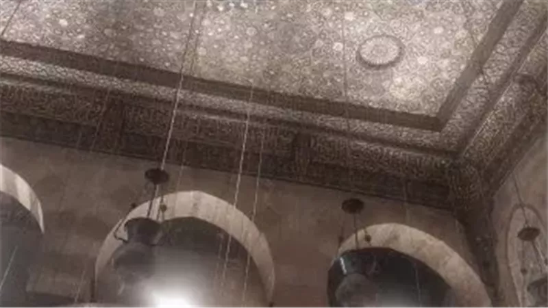 السقف الأثري لمجموعة