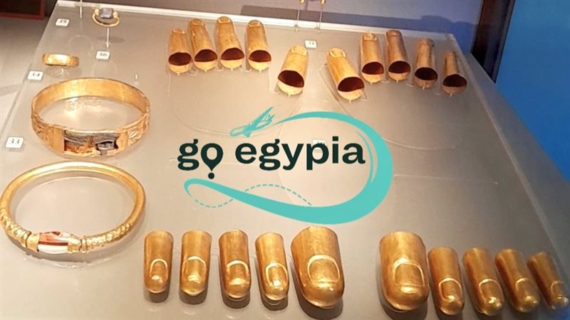 من كنوز تانيس الذهبية 