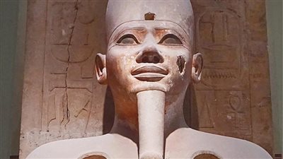  سنوسرت الأول.. بطل قاعة47 الذي ظهر فهيئة أوزير ليحكي قصة الملك والخلود 