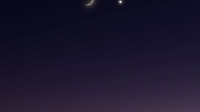 الليلة.. اقتران بديع بين هلال القمر والزهرة 🌙