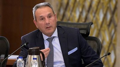 البنك الأهلي يحذر من صفحات ورسائل مزيفة تعرض تقديم جوائز وهمية