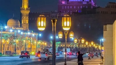 سور مجرى العيون يتزين بالإضاءة التراثية بعد انتهاء المرحلة الأولى من الترميم