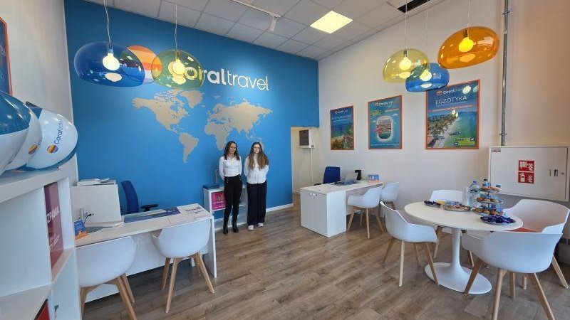 Coral Travel.. عملاق السياحة العالمي 