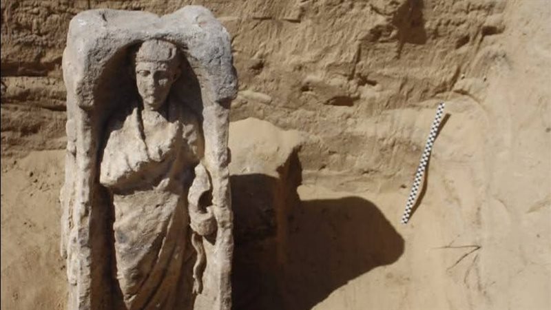 القطعة الأثرية 