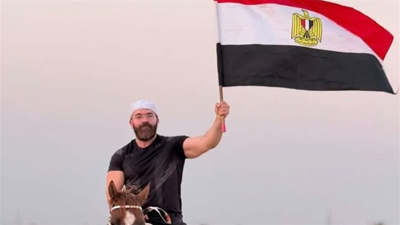 رامى عادل بمنطقة الاهرامات