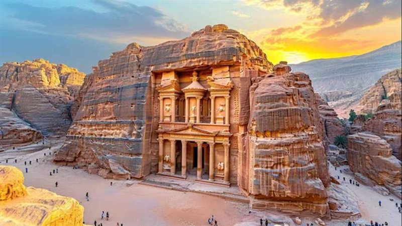 مدينة البتراء