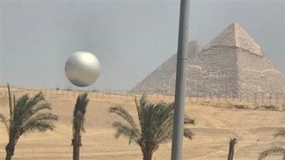 كل ما تريد معرفته عن بالون الأهرامات الفضي، ارتفاع 150 مترا ورحلة 15 دقيقة