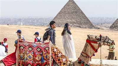 400ألف سائح صيني إلى مصر.. و17رحلة أسبوعيًا تعزز جسر السفر بين البلدين
