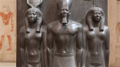 النحت المصري القديم.. فنٌ منح الحجر حياة تتجاوز الزمن