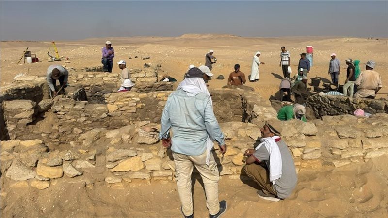 مفتشي الآثار