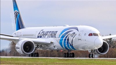 جائزة دولية جديدة لمصر للطيران..ماذا تكشف نتائج Skytrax عن أداء الناقل الوطني؟