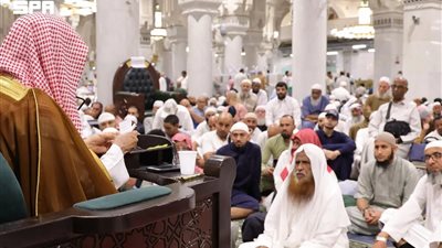 دروس الحرمين.. منابر علم ومعرفة في رحاب المسجدين الشريفين