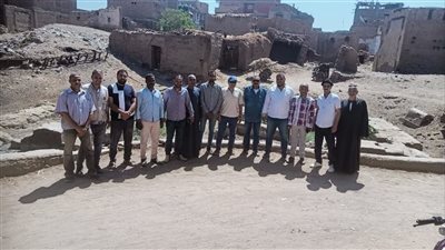 زيارة ميدانية لمتابعة وتطوير منطقة آثار كومير جنوب إسنا