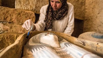 العاملون بالمواقع الأثرية.. هل تتناسب طبيعة العمل مع الحوافز؟