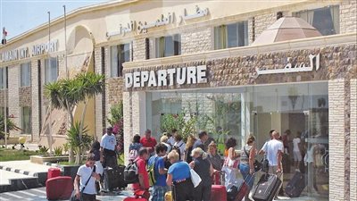 الطيران مفتاح السياحة.. كيف تفتح الرحلات الجديدة أسواقًا لمصر؟