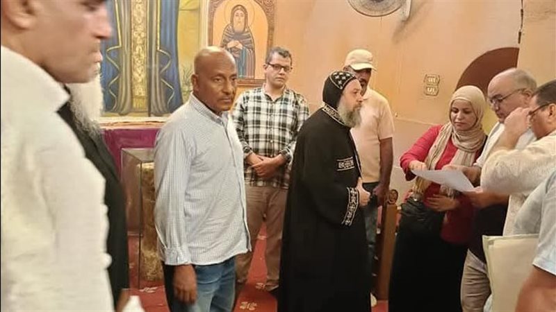 لجنة أثرية 