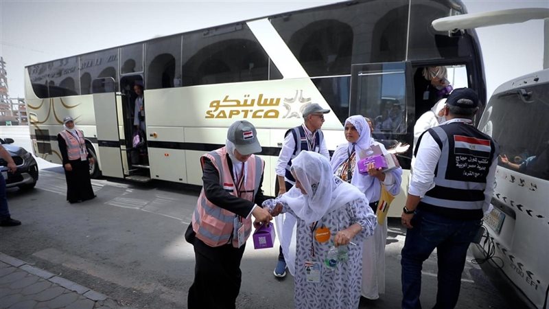 المعتمرين