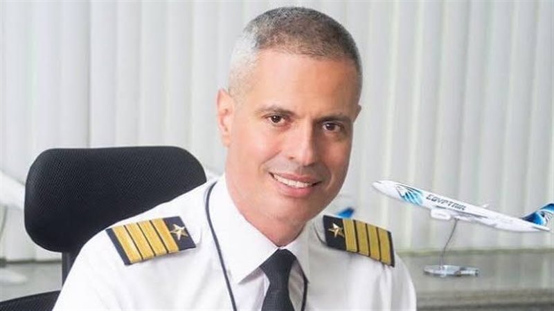 رئيس مصر للطيران