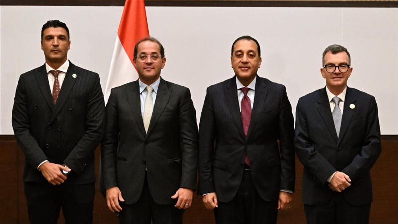 جانب من توقيع الاتفاقية