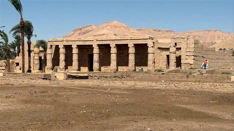 المعبد 