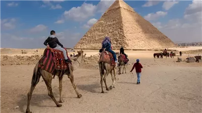 السائح العربي يختار مصر.. 5 عوامل تعزز جاذبية المقاصد السياحية المصرية