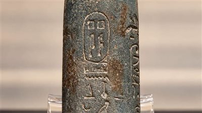 من عصر الدولة القديمة.. ختم أسطواني يوثق اسم أحد ملوك الأسرة السادسة