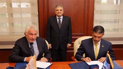 بروتوكول جديد بين قناة السويس و