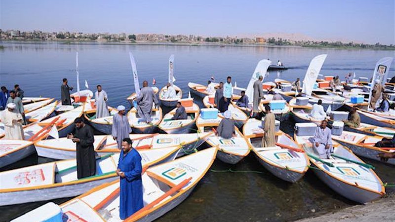 البنك الأهلي يسلم