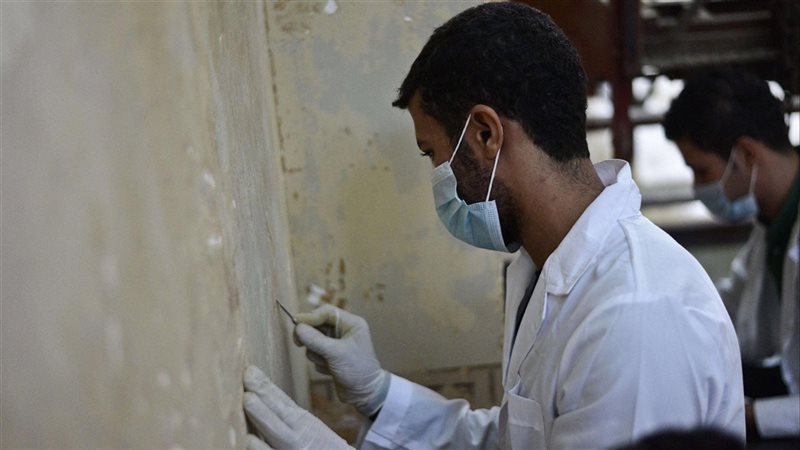 عاملون بالاثار