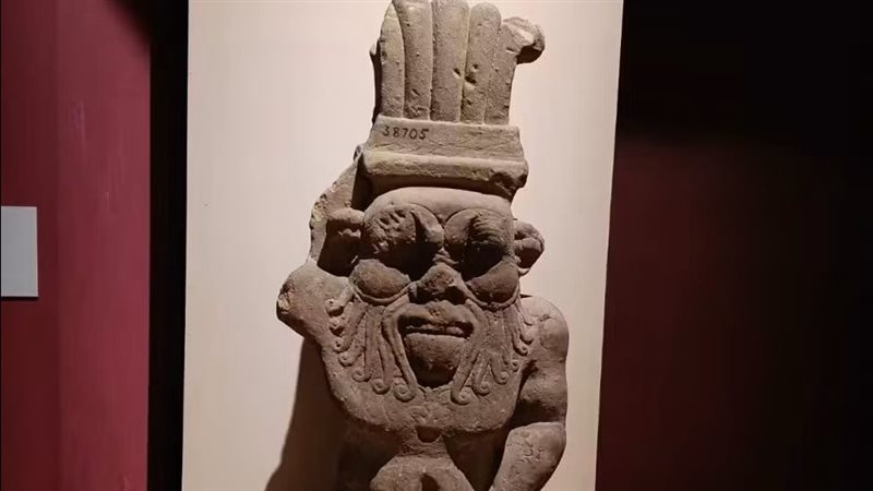 القطعة الأثرية 